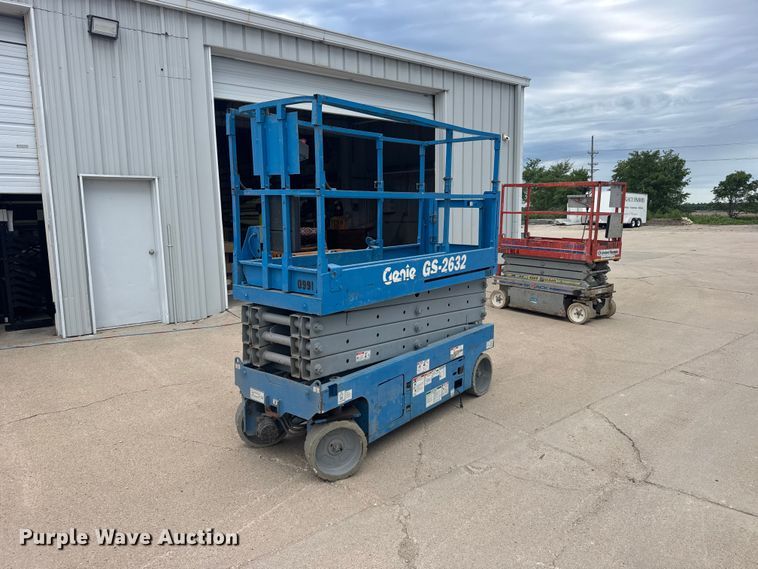 Genie GS-2632 scissor lift - DY2963