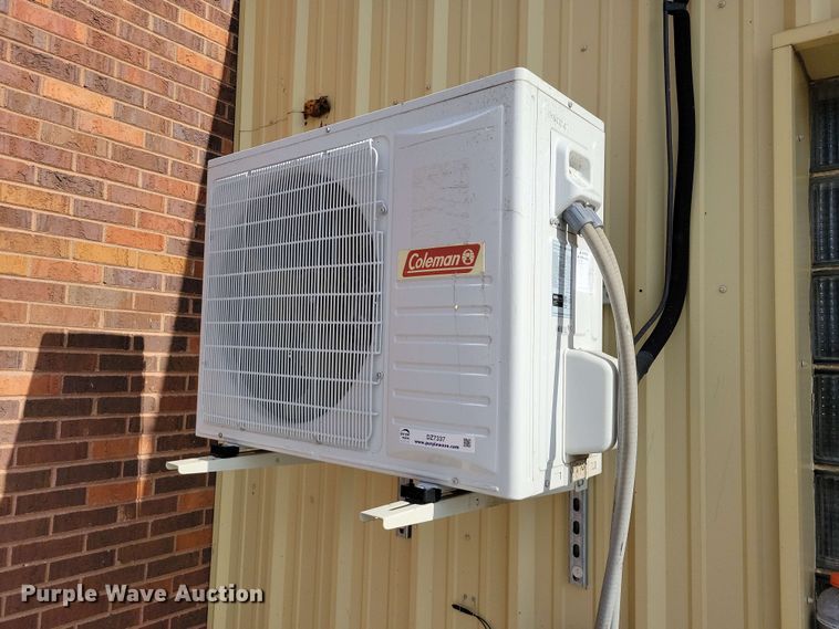 Coleman HVAC unit - DZ7337