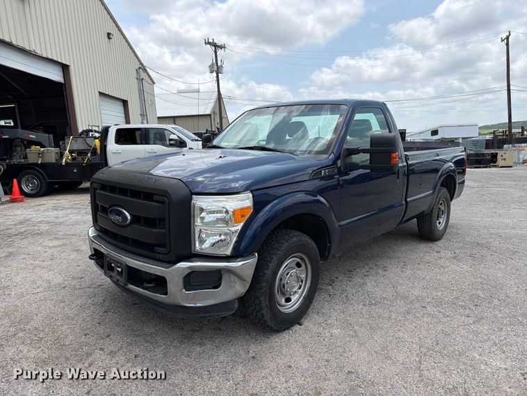 2012 Ford F250 Super Duty pickup truck - ED5347