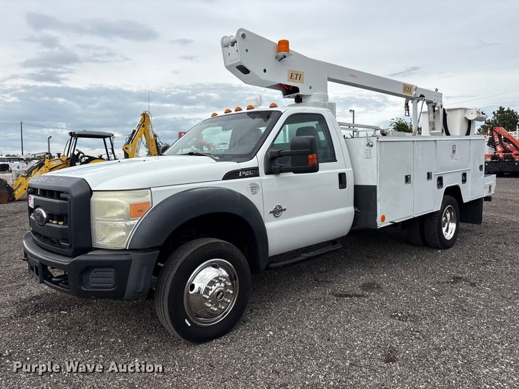 2012 Ford F450 Super Duty bucket truck - EG9140