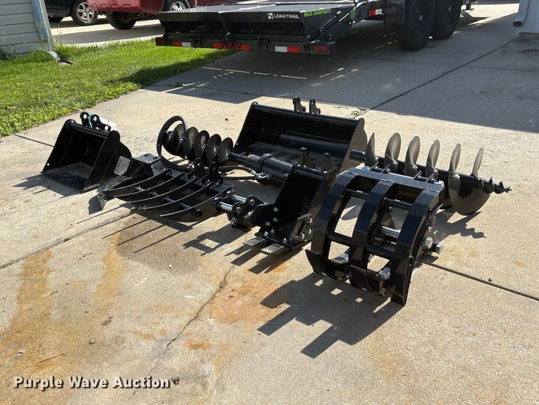 2026 AGT 12EX-ATA mini excavator attachments - EI5893
