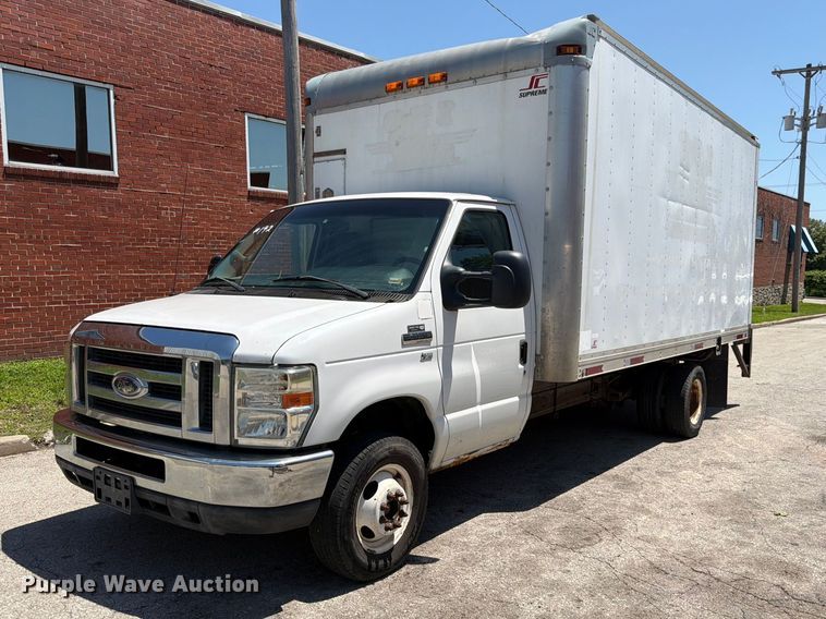 2011 Ford E350 box truck - ES6510