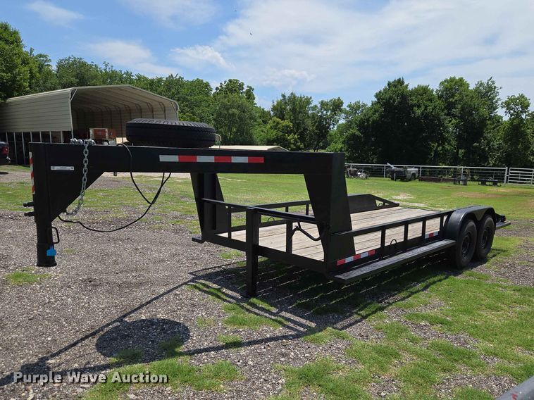 Shop built Equipment trailer equipment trailer - EW0255