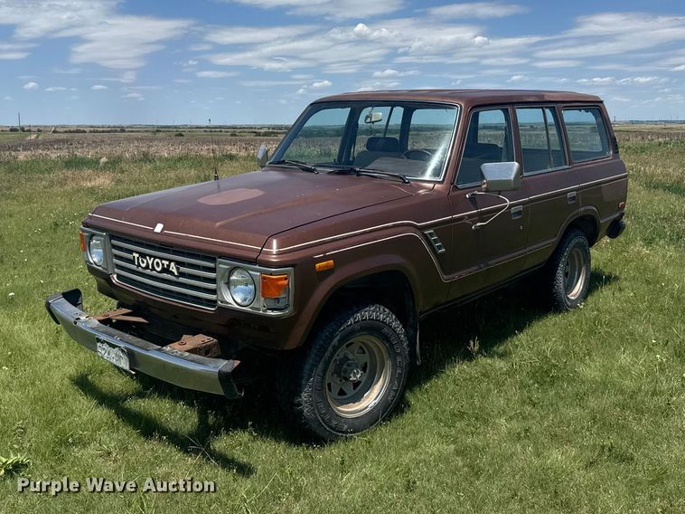 1982 Toyota Land Cruiser FJ60 SUV - EW4899