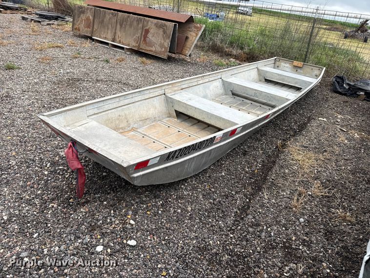 boat - FB6833