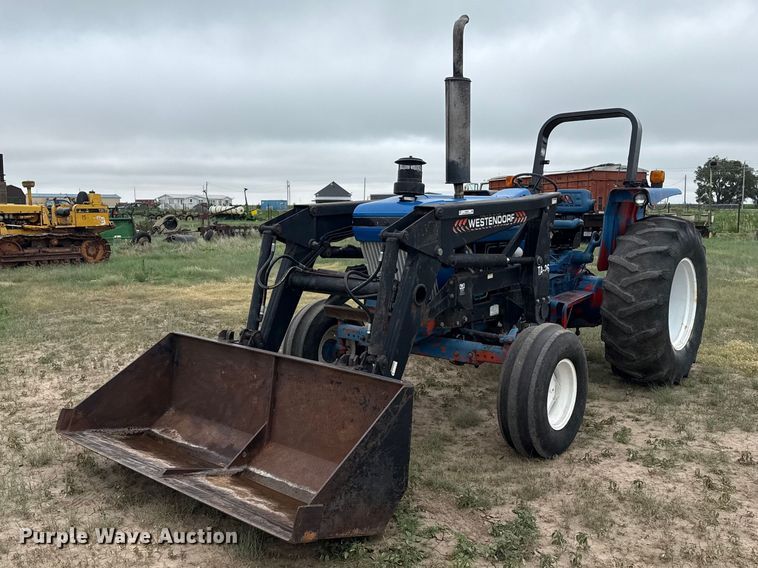New Holland 5610 tractor - FB6836