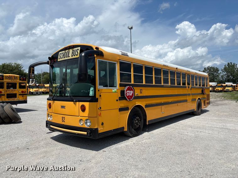 2014 Thomas Built HDX school bus - FC1648
