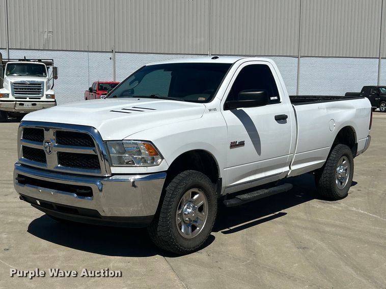 2015 RAM 2500 pickup truck - FC2765