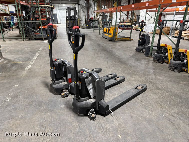 (2) 2024 Noblelift PTER33N pallet jack - FC3177