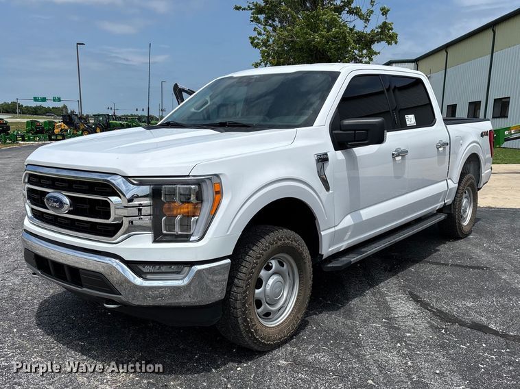 2021 Ford F150 Crew Cab pickup truck - FG0459