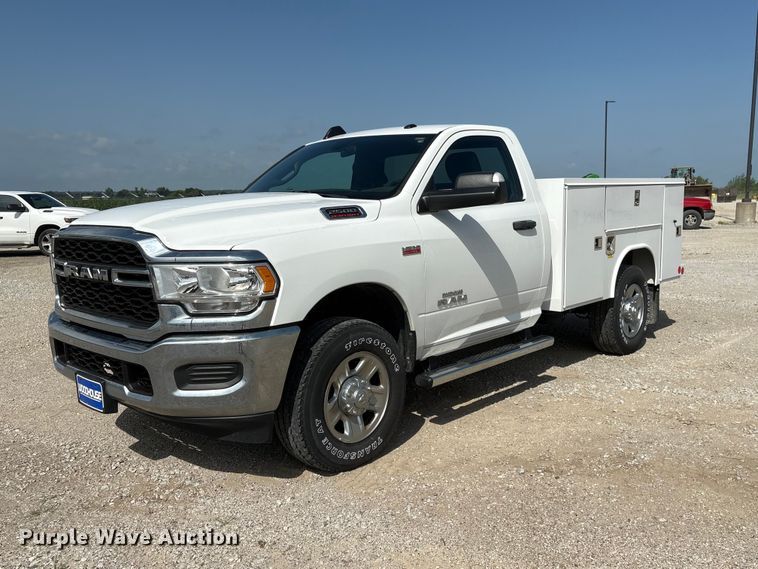 2021 RAM 2500 utility bed pickup truck - FG2819