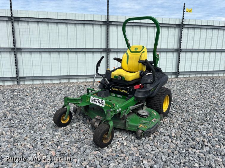 2025 John Deere Z960M ZTR lawn mower - YA3773