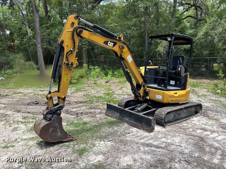 2019 Caterpillar 303.5E2 mini excavator - DU6305