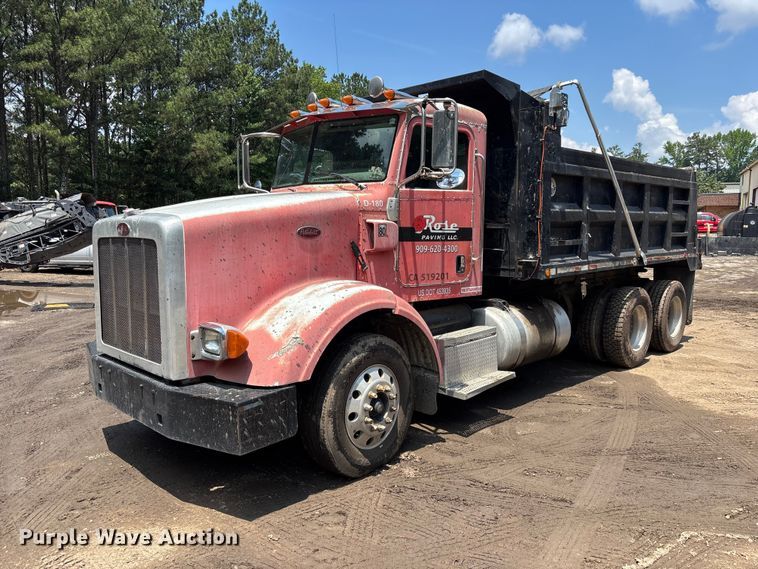 2011 Peterbilt 365 dump truck - DU6317
