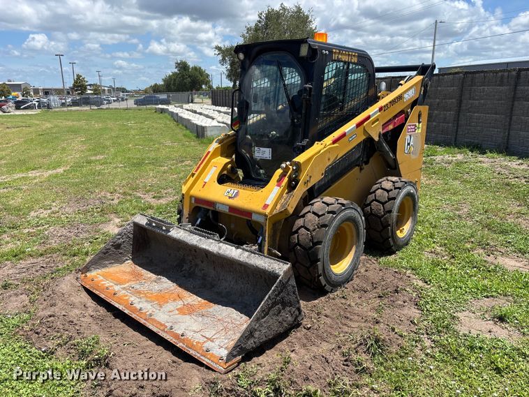 2023 Caterpillar 262D3 skid steer loader - DU6345