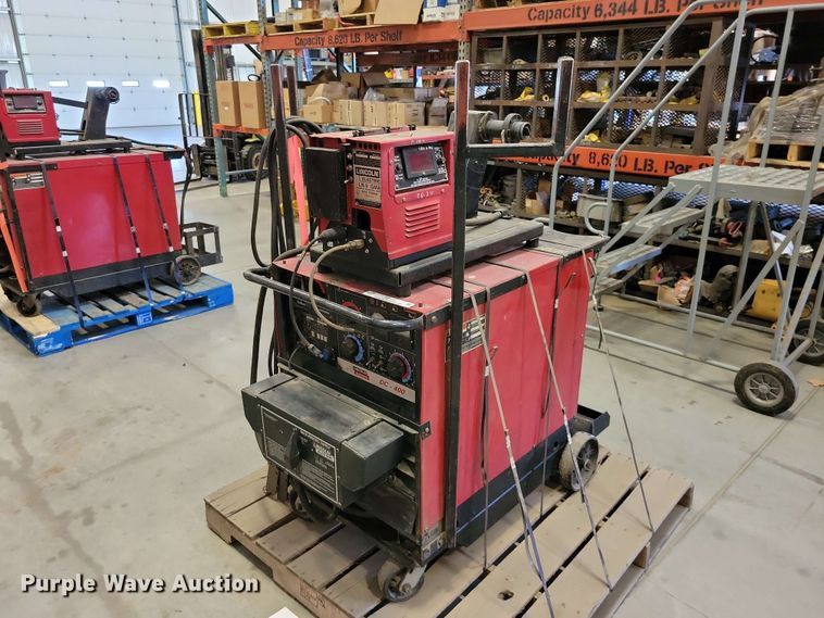 Lincoln DC-400 welder - DZ7282