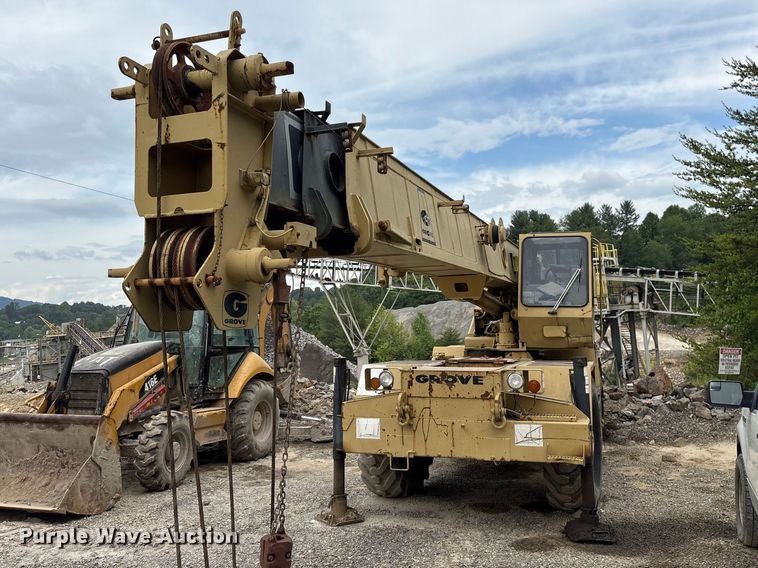 1986 Grove RT422 crane - EF1232