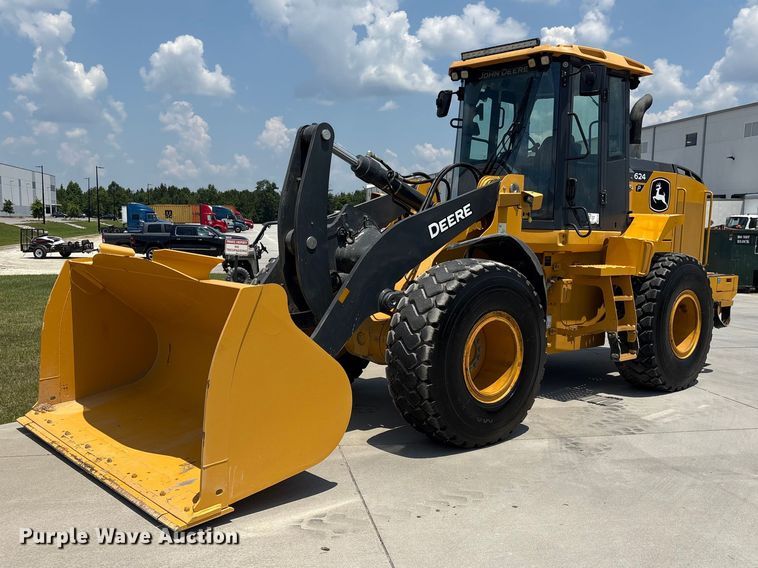 2023 John Deere 624P wheel loader - EF1239