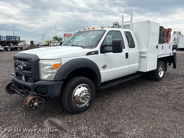 2014 Ford F550 Super Duty Ext. Cab utility / service truck - EG9155