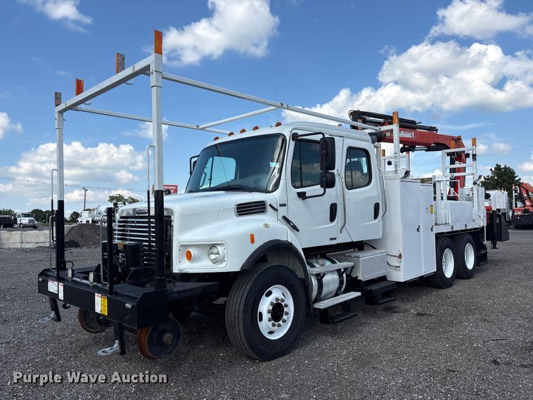 2007 Freightliner Business Class M2 Crew Cab crane truck - EG9165