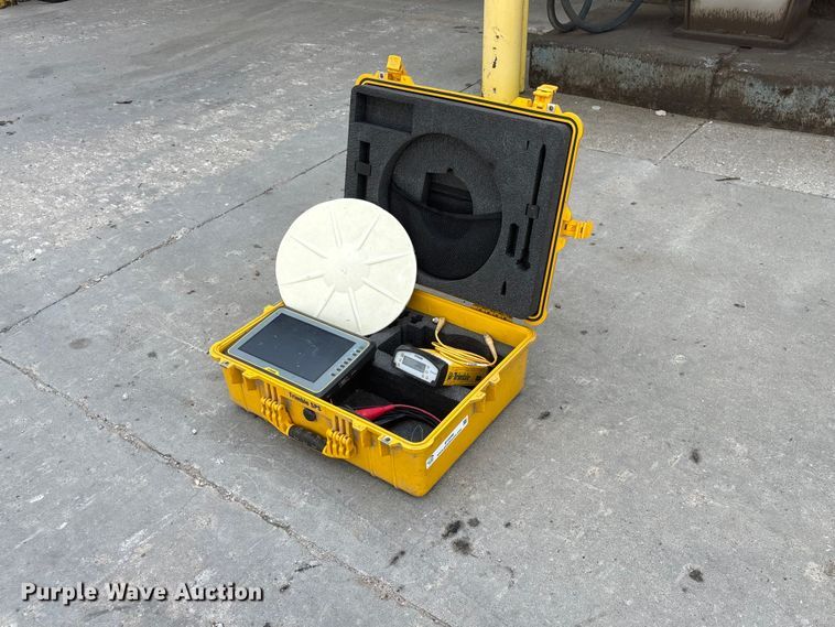 Trimble GPS base station - EI5896