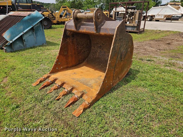 CF excavator bucket - EO7458