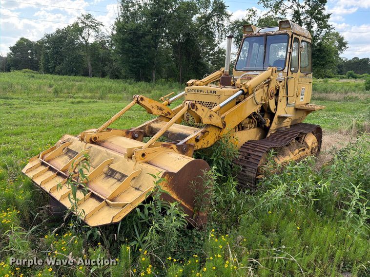 Caterpillar 941B track loader - EQ8037