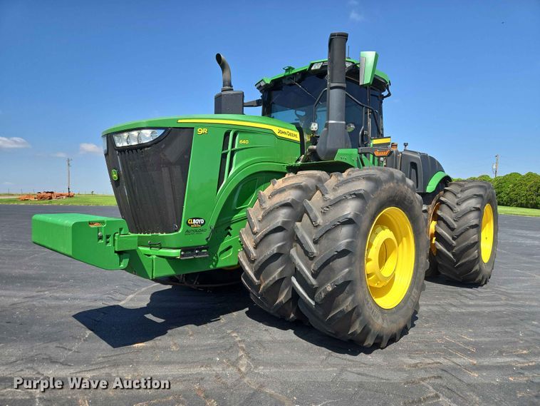 2022 John Deere 9R 640 Scraper Special 4WD tractor - EW0303