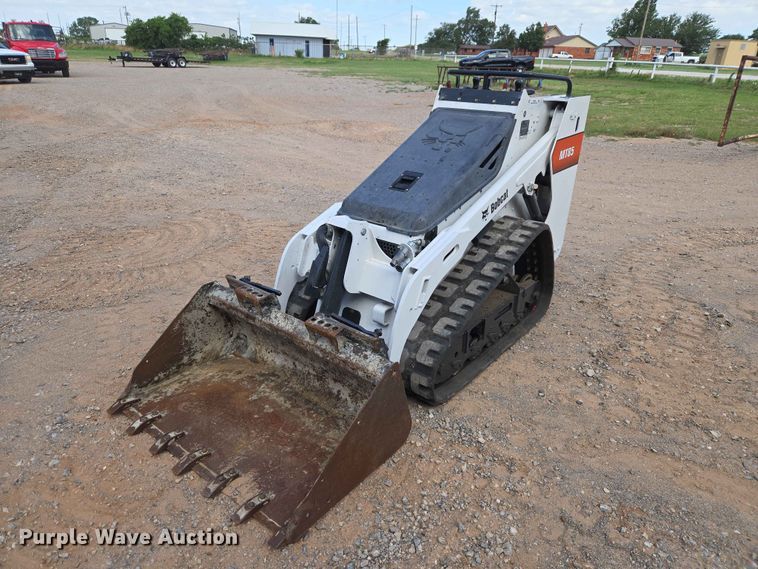 2018 Bobcat MT85 compact utility loader - EW0308