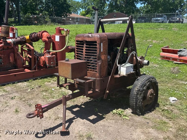 Water pump - EW4852