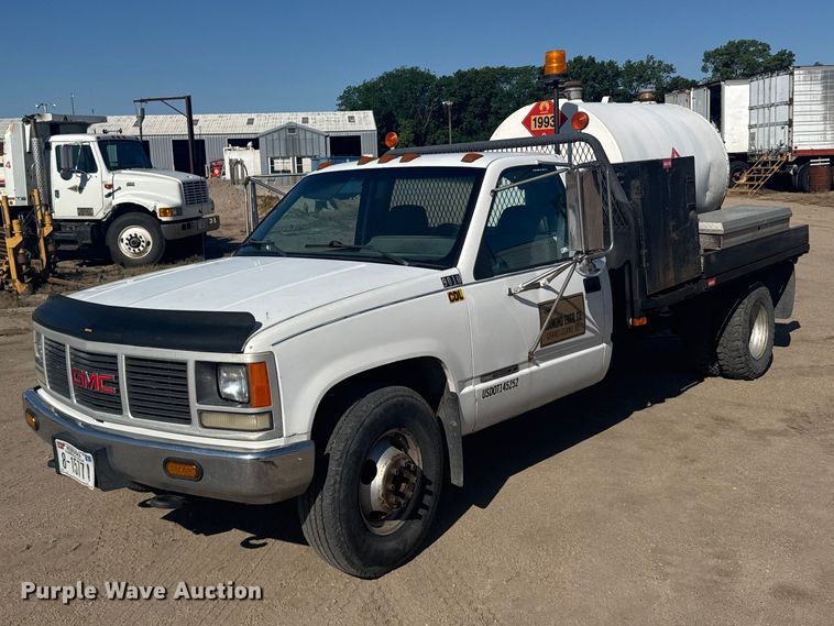 1991 GMC Sierra 3500 flatbed pickup truck - EW4857