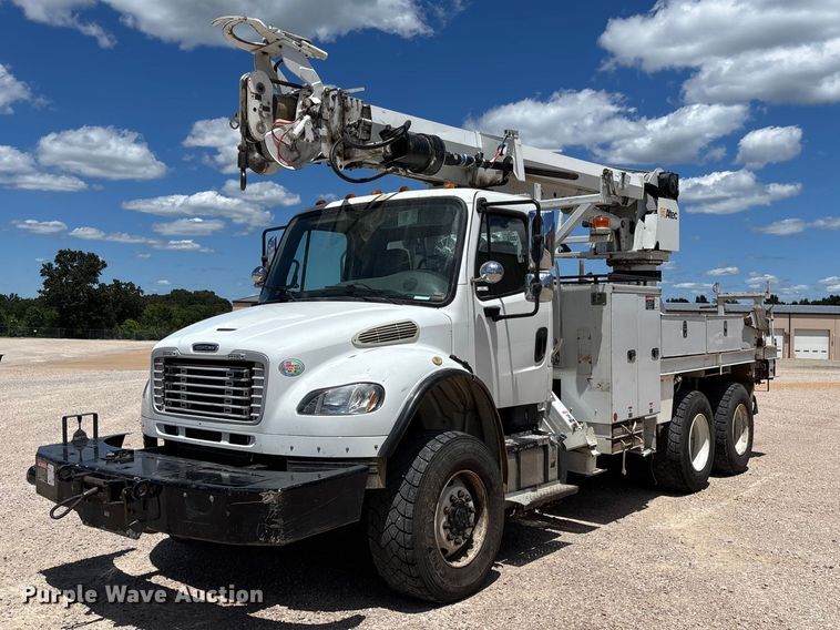 2013 Freightliner M2106 digger derrick truck - FC1658