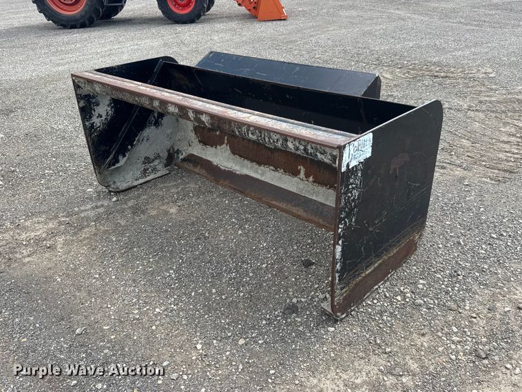 Schiltz skid steer box blade - NA9511