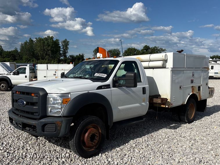 2015 Ford F450 Super Duty utility / service truck - YA3131
