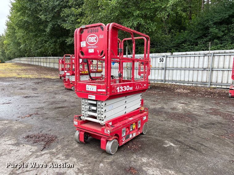 2018 MEC 1330SE scissor lift - YA3463