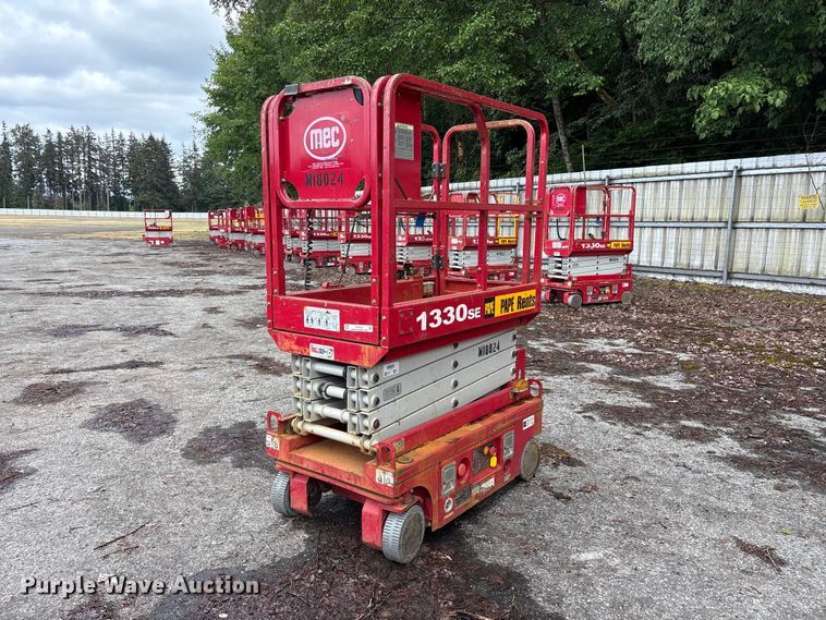 2019 MEC 1330SE scissor lift - YA3472