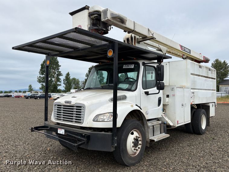 2018 Freightliner Business Class M2 forestry bucket truck - YA3538