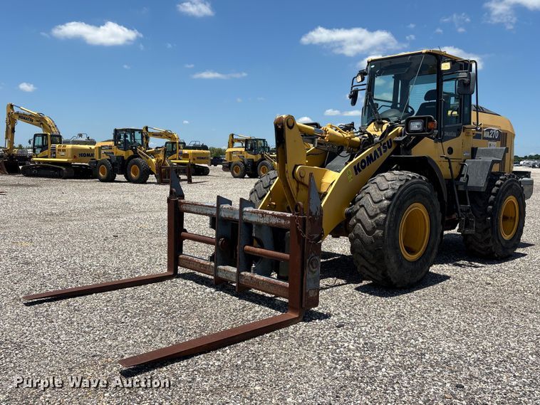 2019 Komatsu WA270-8 wheel loader - YA3589