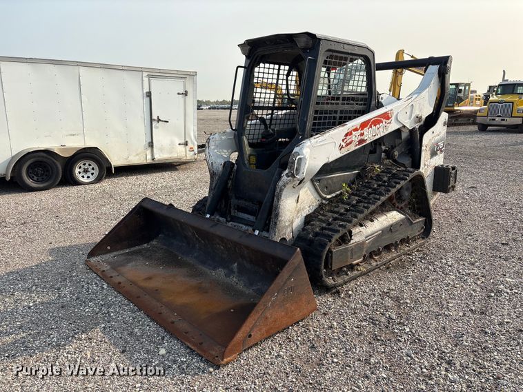 2021 Bobcat T76 tracked skid steer loader - YA4050