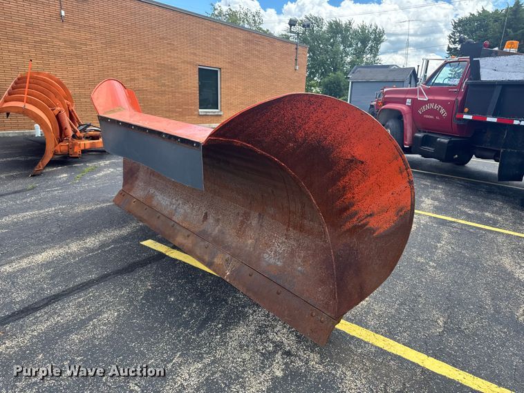 Bonnell 511-655 Snow Plow - DV2049