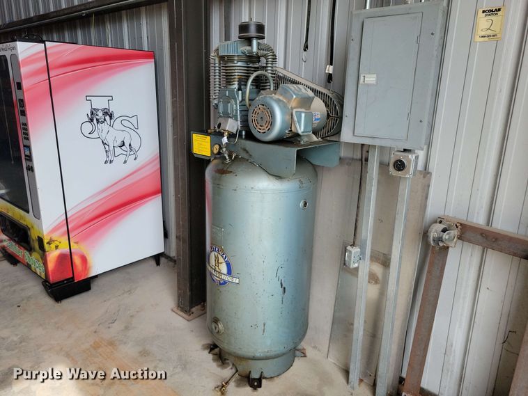 1988 Flightway air compressor - DZ7351