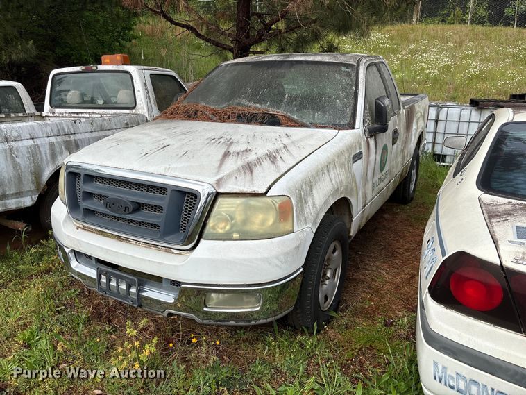 2004 Ford F150  - EF1126