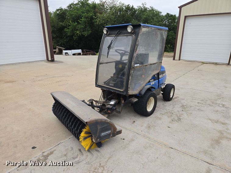 2002 New Holland MC28 broom - ER1739
