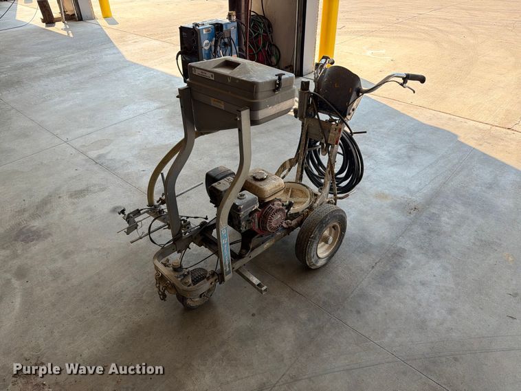 Graco Line Lazer 3900 paint stripper - ER1791