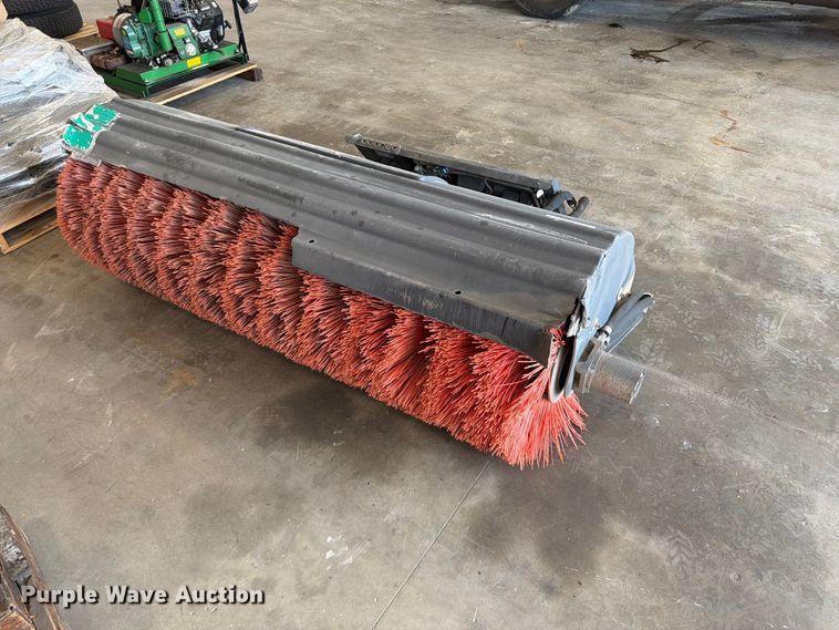 2014 Bobcat 84 Angle Broom skid steer broom - ER1793