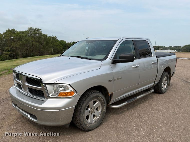 2010 Dodge Ram 1500 Ext. Cab pickup truck - ER1814