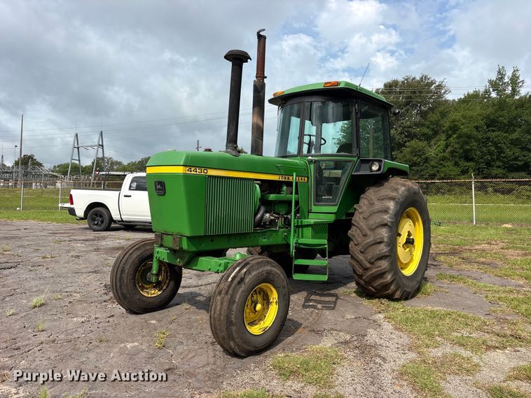 1975 John Deere 4430 tractor - ET0004