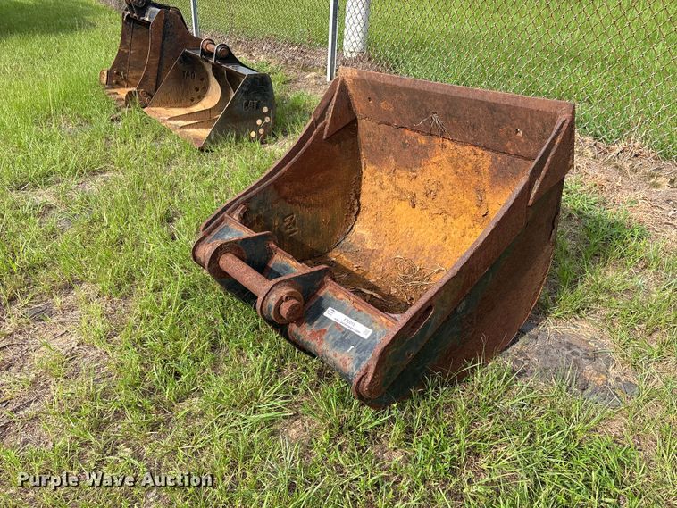 Caterpillar backhoe bucket - ET0015
