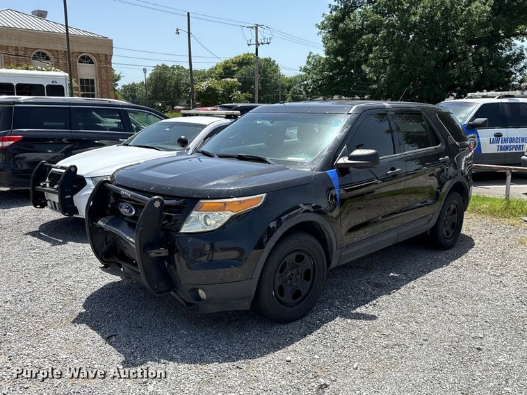 2014 Ford Explorer Police Interceptor SUV - ET6401