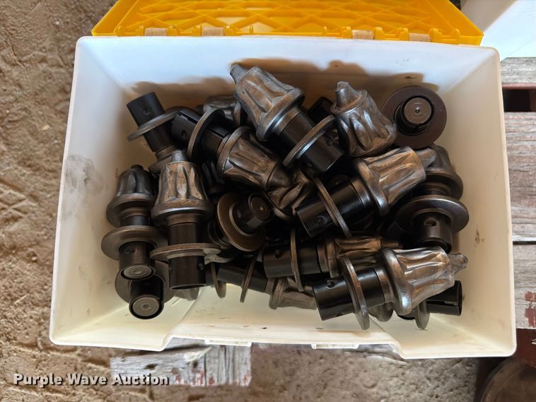 Caterpillar 533-5760 reclaimer bits - EW2125